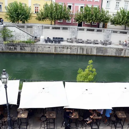 Riverside Mescanka