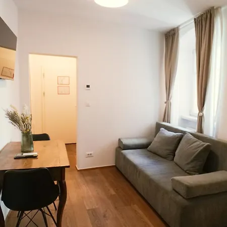 Apartment Riverside Mescanka Ljubljana