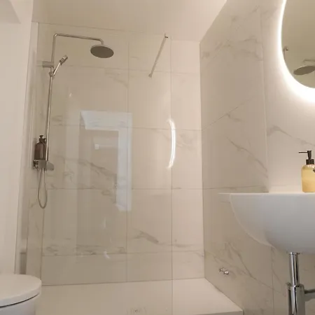 Riverside Mescanka Apartment