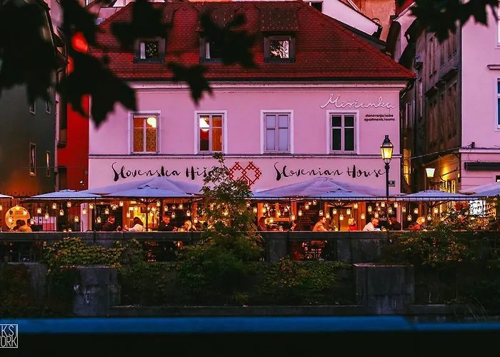 Riverside Mescanka Apartamento *